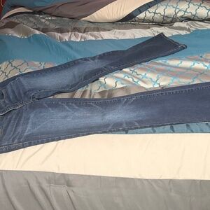 American Eagle size 6 stretch boot cut.